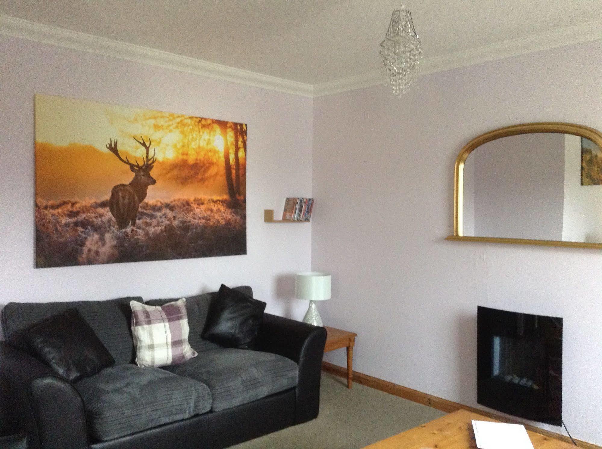 Glenlochy Nevis Bridge Apartments 포트 윌리엄 외부 사진