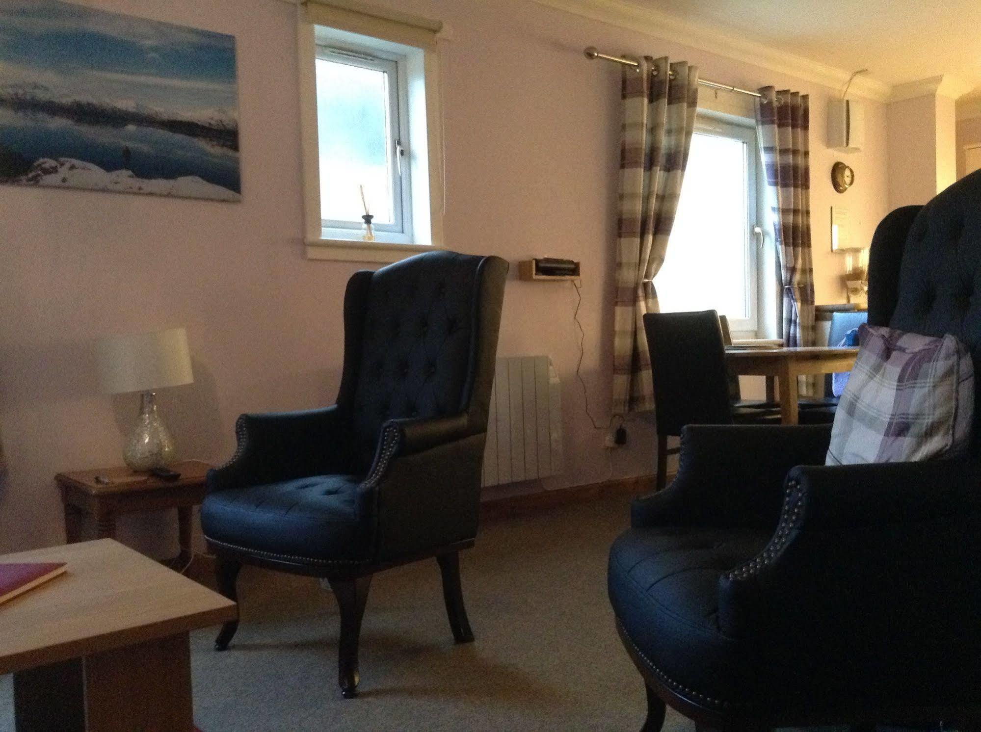 Glenlochy Nevis Bridge Apartments 포트 윌리엄 외부 사진