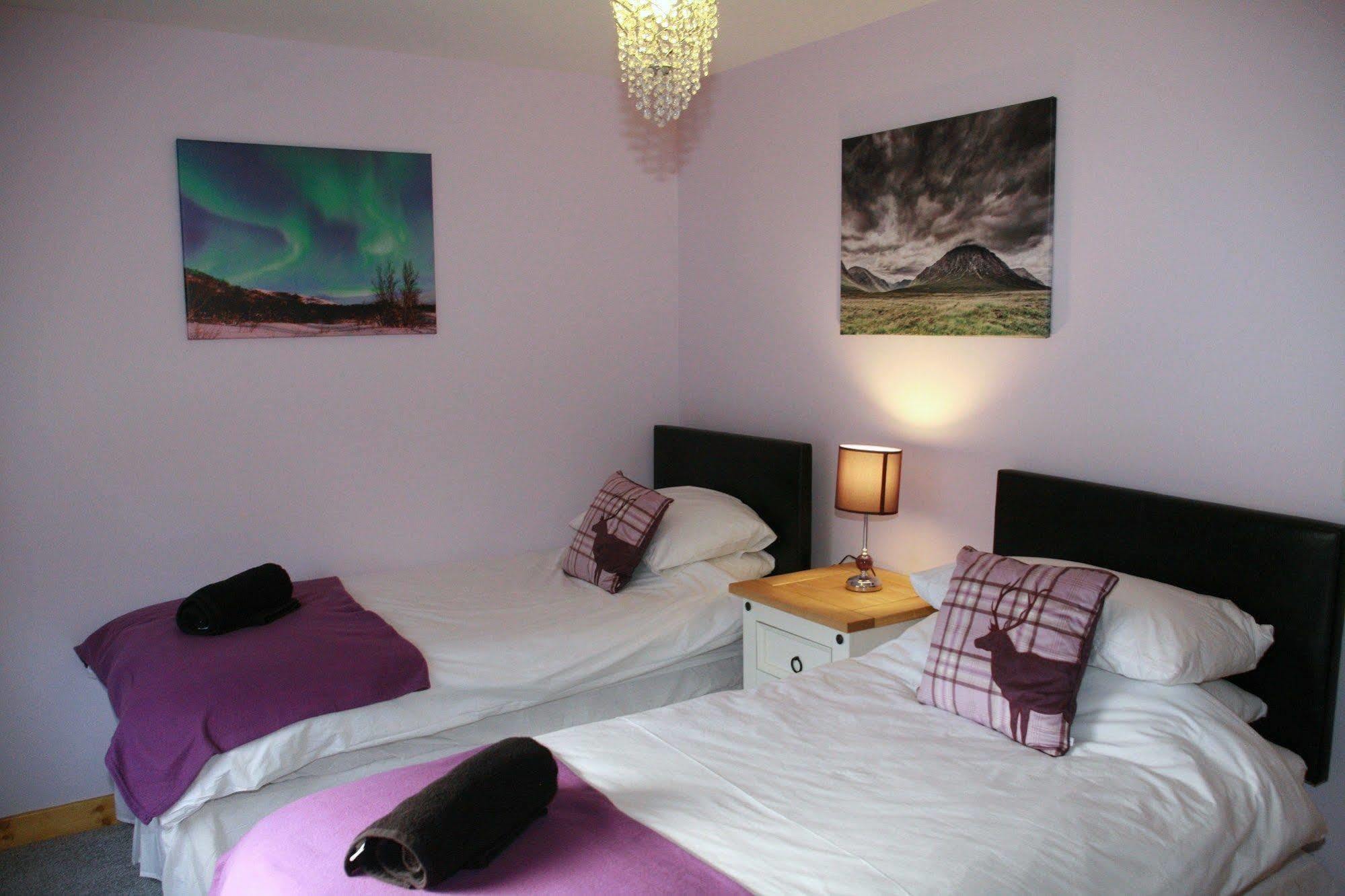 Glenlochy Nevis Bridge Apartments 포트 윌리엄 외부 사진