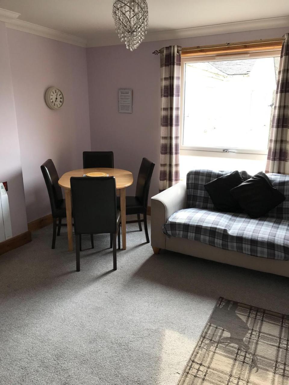Glenlochy Nevis Bridge Apartments 포트 윌리엄 외부 사진